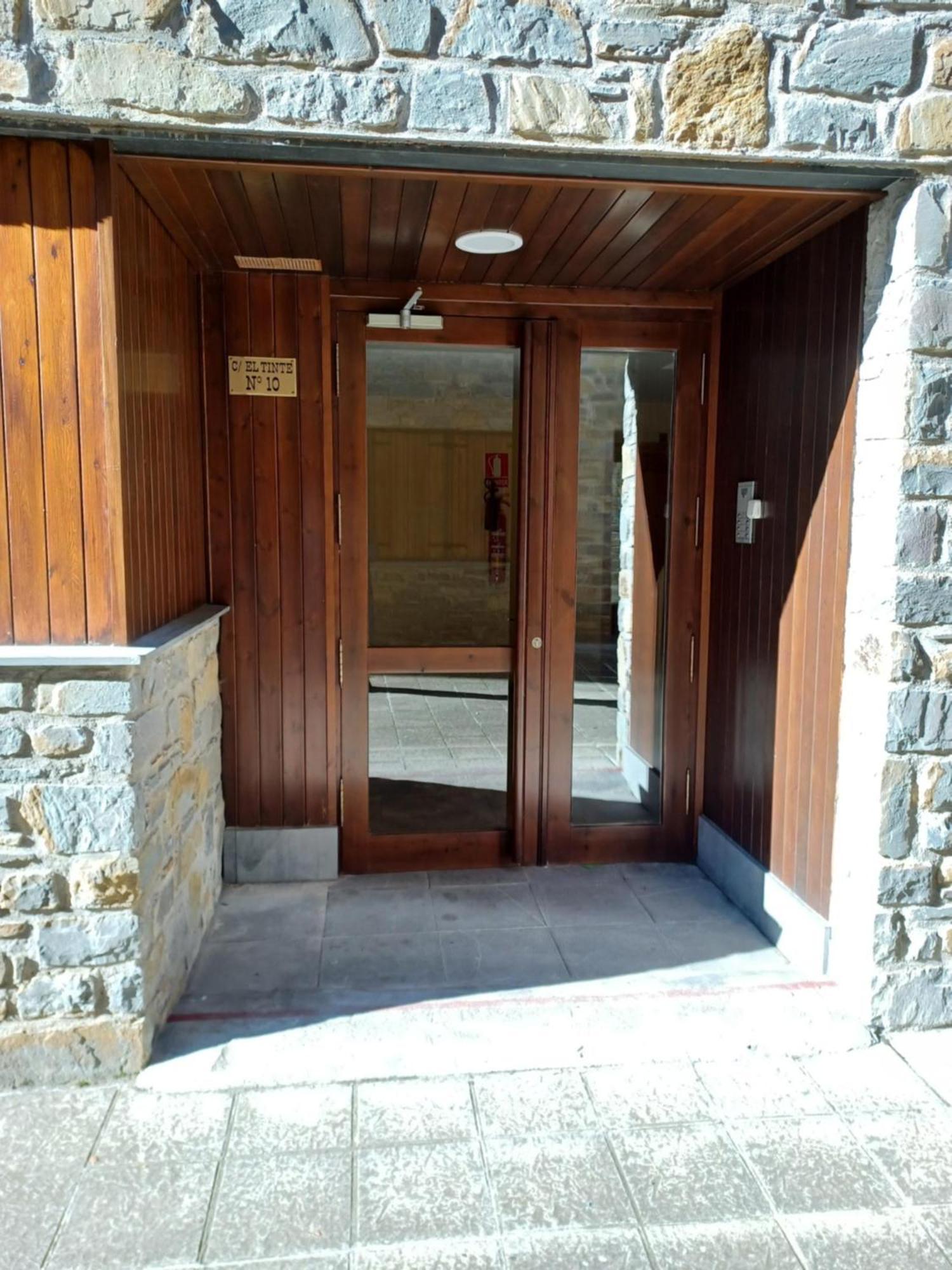 Apartmán En El Pleno Centro De Biescas Con Garaje, Ascensor Y Wifi Exteriér fotografie